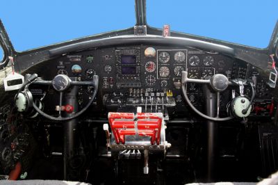 Cockpit_small
